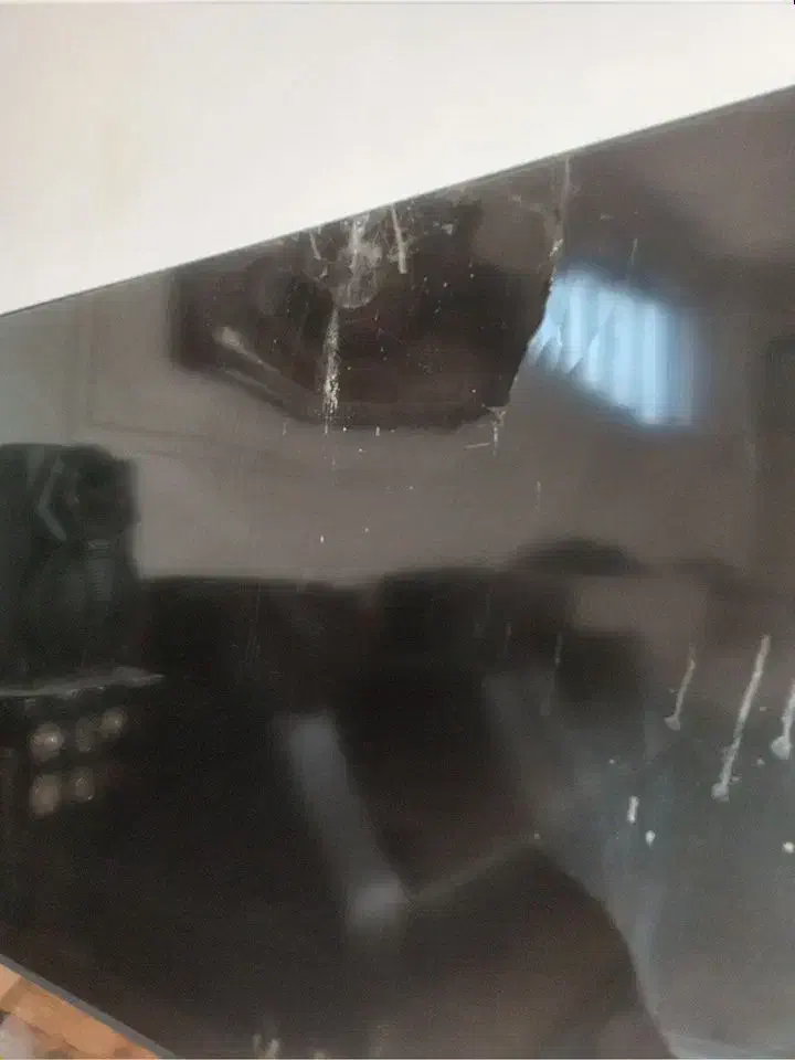 تلویزیون سامسونگ ۵۰اینچ tu7000u خراب|تلویزیون و پروژکتور|مرند, |دیوار