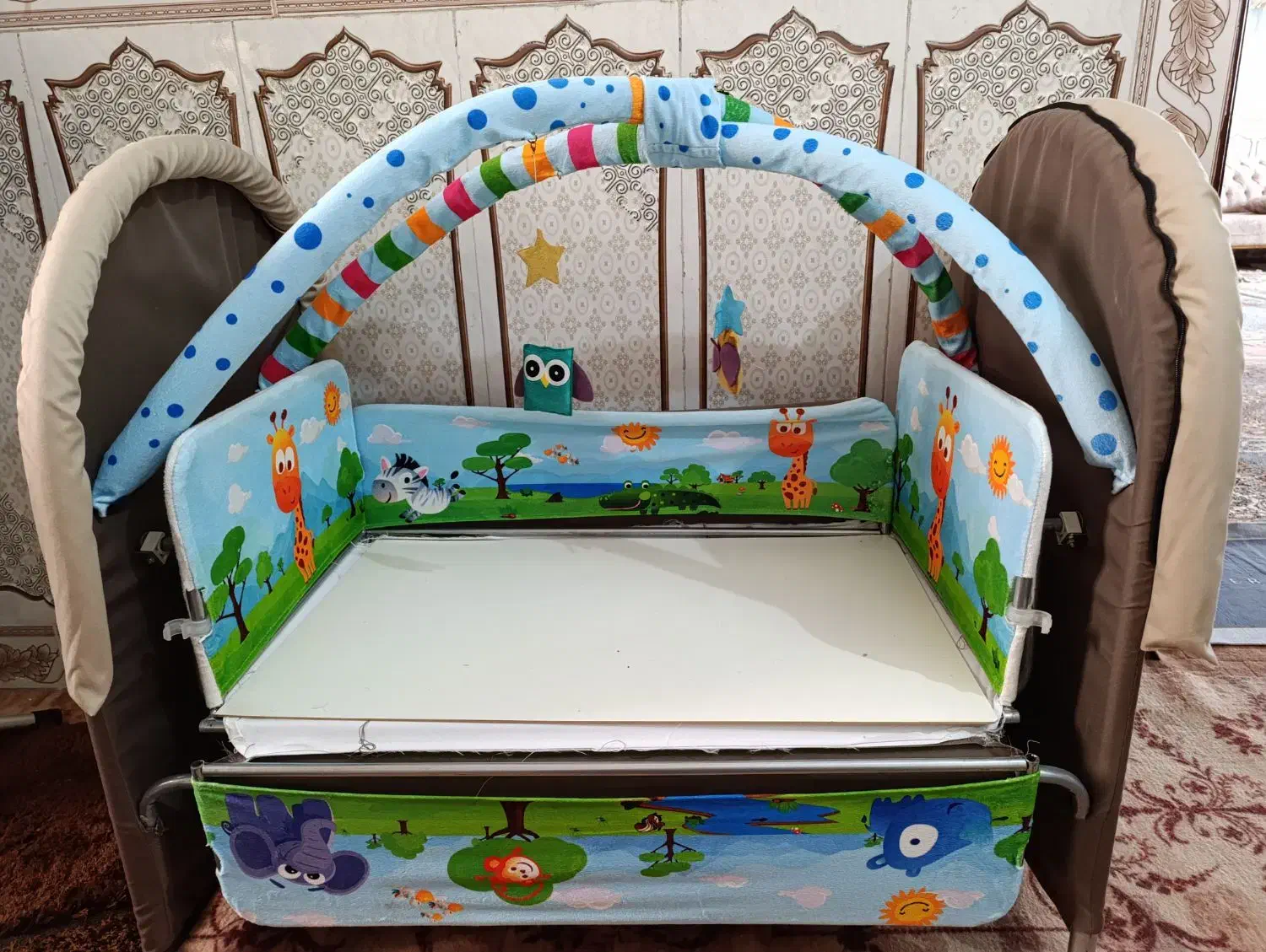 فروش گهواره دو حالته نو|تخت و صندلی بچه|چابهار, |دیوار