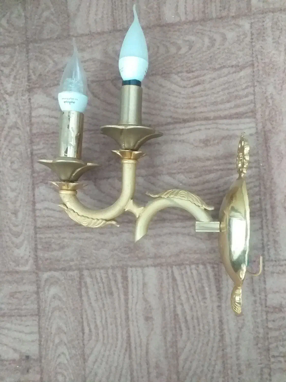 دوعدد لوستر.برنز.وسه عدد دیوار کوب|لوستر و چراغ آویز|رشت, پاره بیجار|دیوار