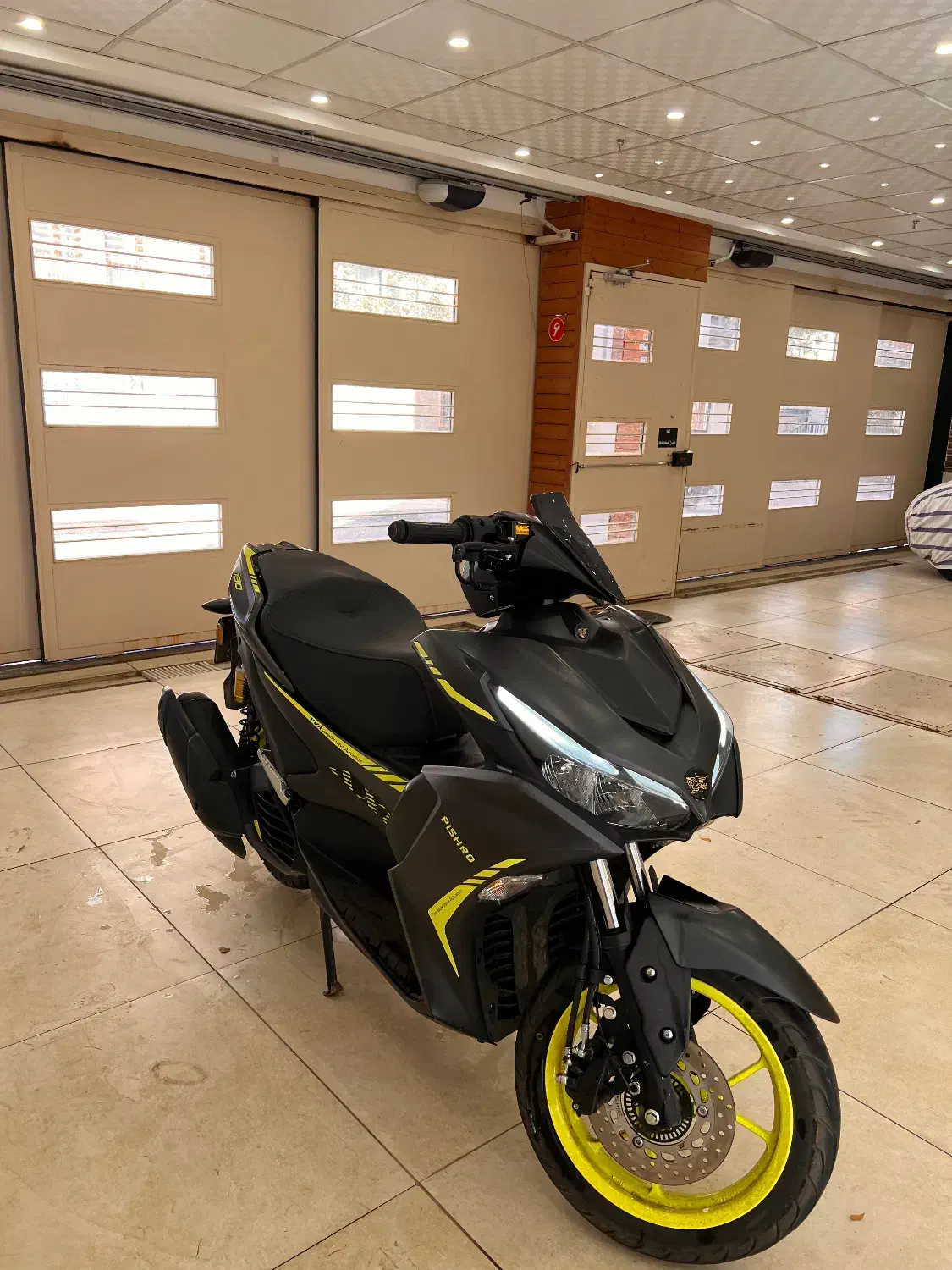 ایروکس  پیشرو در حد صفر|موتورسیکلت|همدان, |دیوار