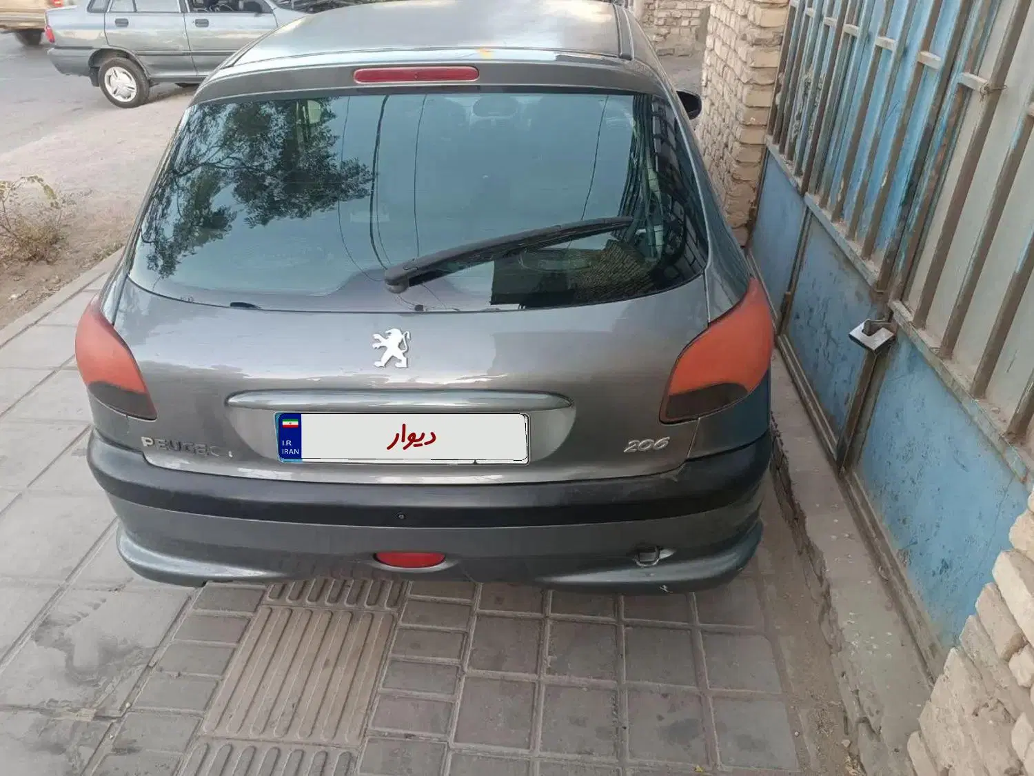 206 تیپ 2|خودرو سواری و وانت|یزد, |دیوار