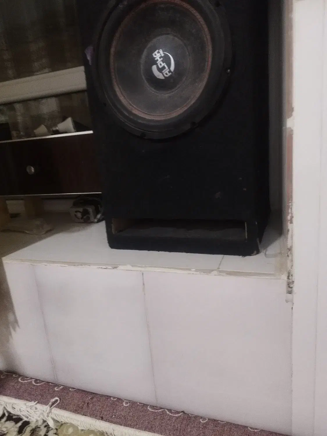 ساب با باکس خیلی تمیز صدا عالی|قطعات یدکی و لوازم جانبی|ملکشاهی, |دیوار
