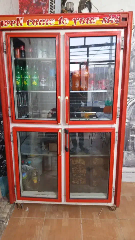 فروش وسایل کامل فست فود زیر قیمت نقدوچک|کافی‌شاپ و رستوران|زاینده رود, |دیوار