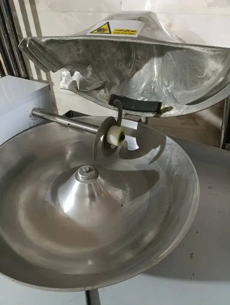 خردکن صنعتی دهنه ۶۰ درحدنو|خردکن، آسیاب، غذاساز|تهران, جوادیه|دیوار