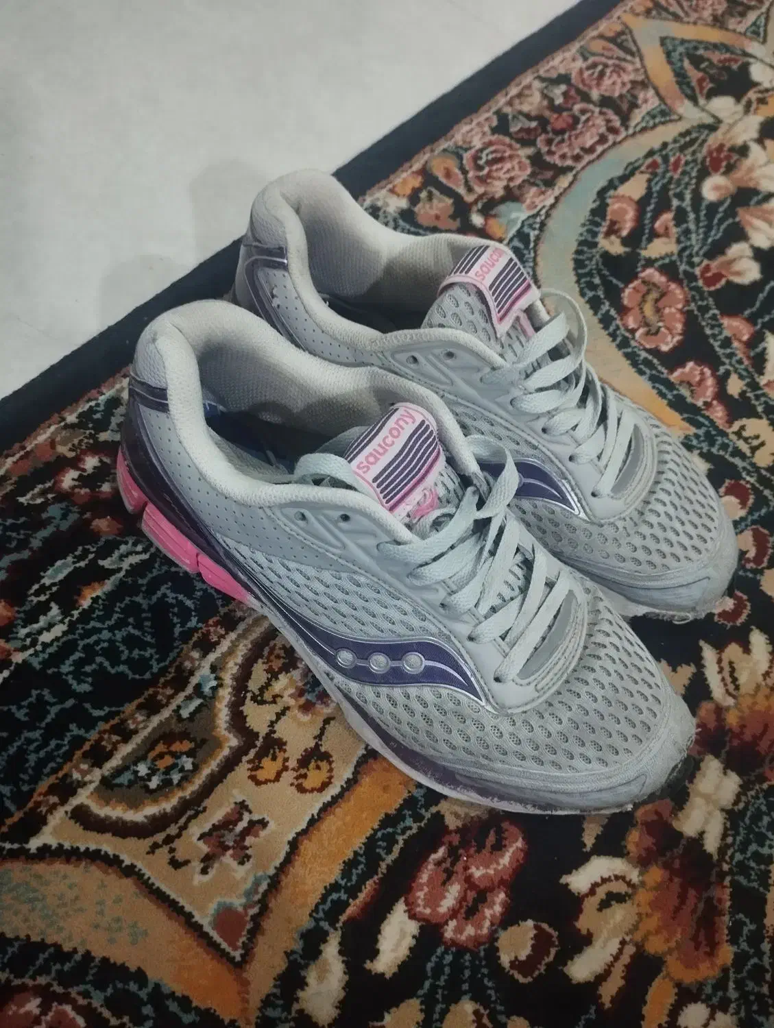 کفش ساکونی نیاز به تعمیر دارد سایز ۳۹ تمیز|کیف، کفش، کمربند|شیراز, گلشن|دیوار