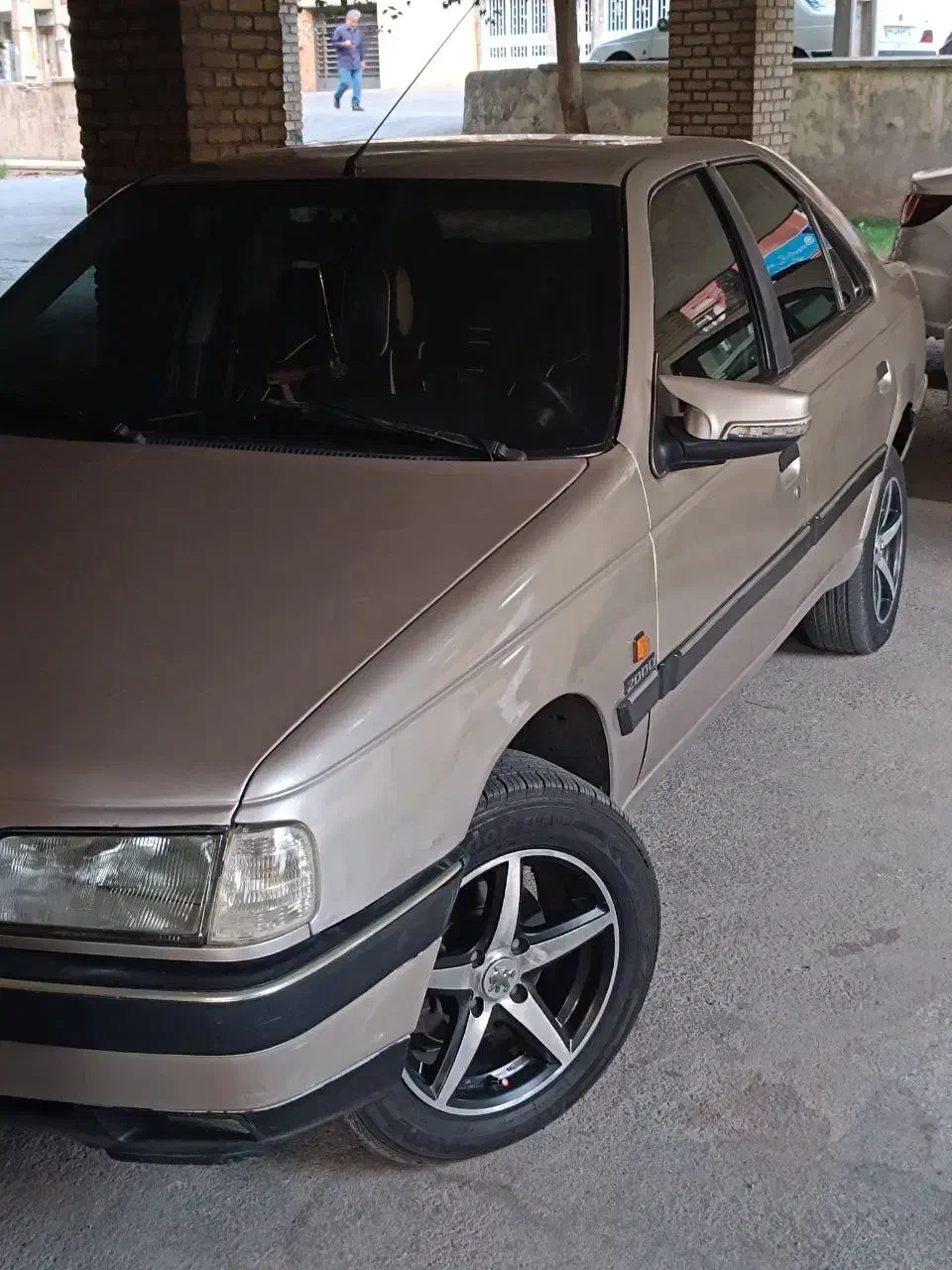 پژو ۲۰۰۰|خودرو سواری و وانت|تهران, گلستان (شهرک راه آهن)|دیوار