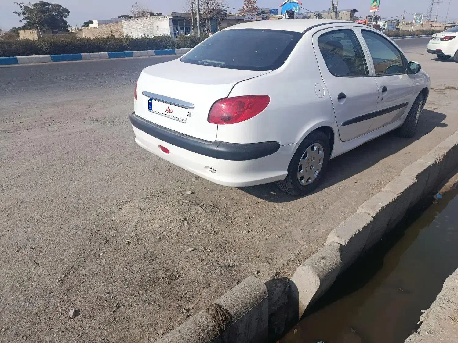 206اس دی وی 8 تیوفایو|خودرو سواری و وانت|تربتحیدریه, پائین ولایت|دیوار