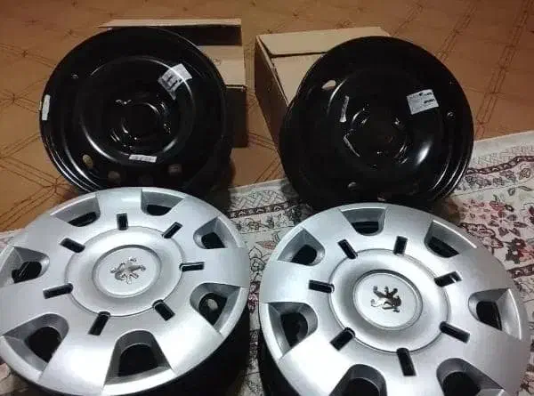 رینگ فولادی و قالپاق و چادر خودرو|قطعات یدکی و لوازم جانبی|هشتگرد, شهرک بعثت|دیوار