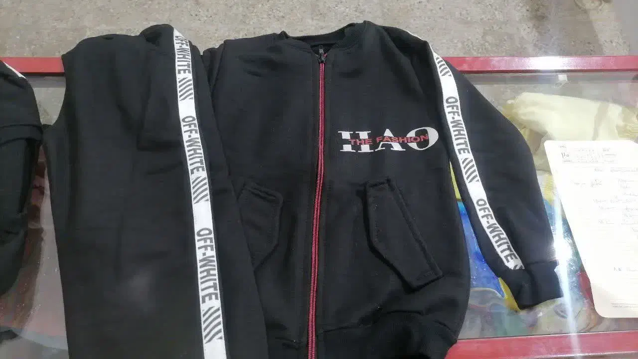 لباس و شلوار و کلاه بچه گانه|کفش و لباس بچه|یزد, |دیوار