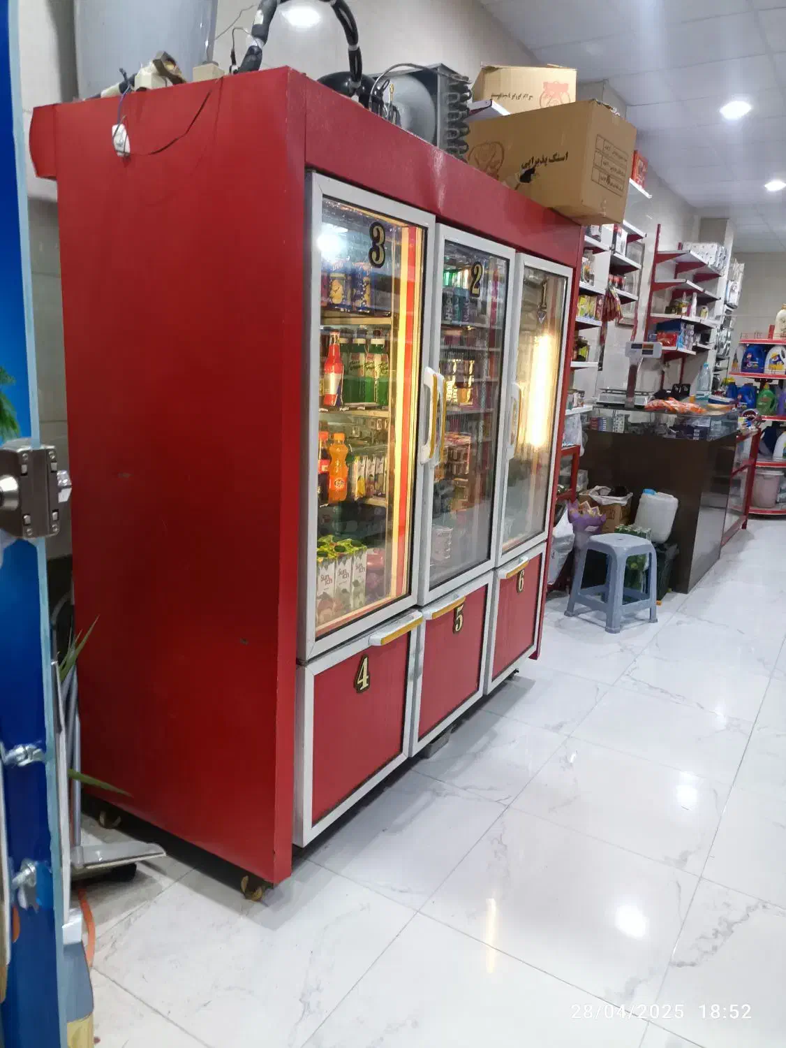 یخچال دوبر شیشه 6درب|فروشگاه و مغازه|شیراز, شهرک فرزانگان|دیوار