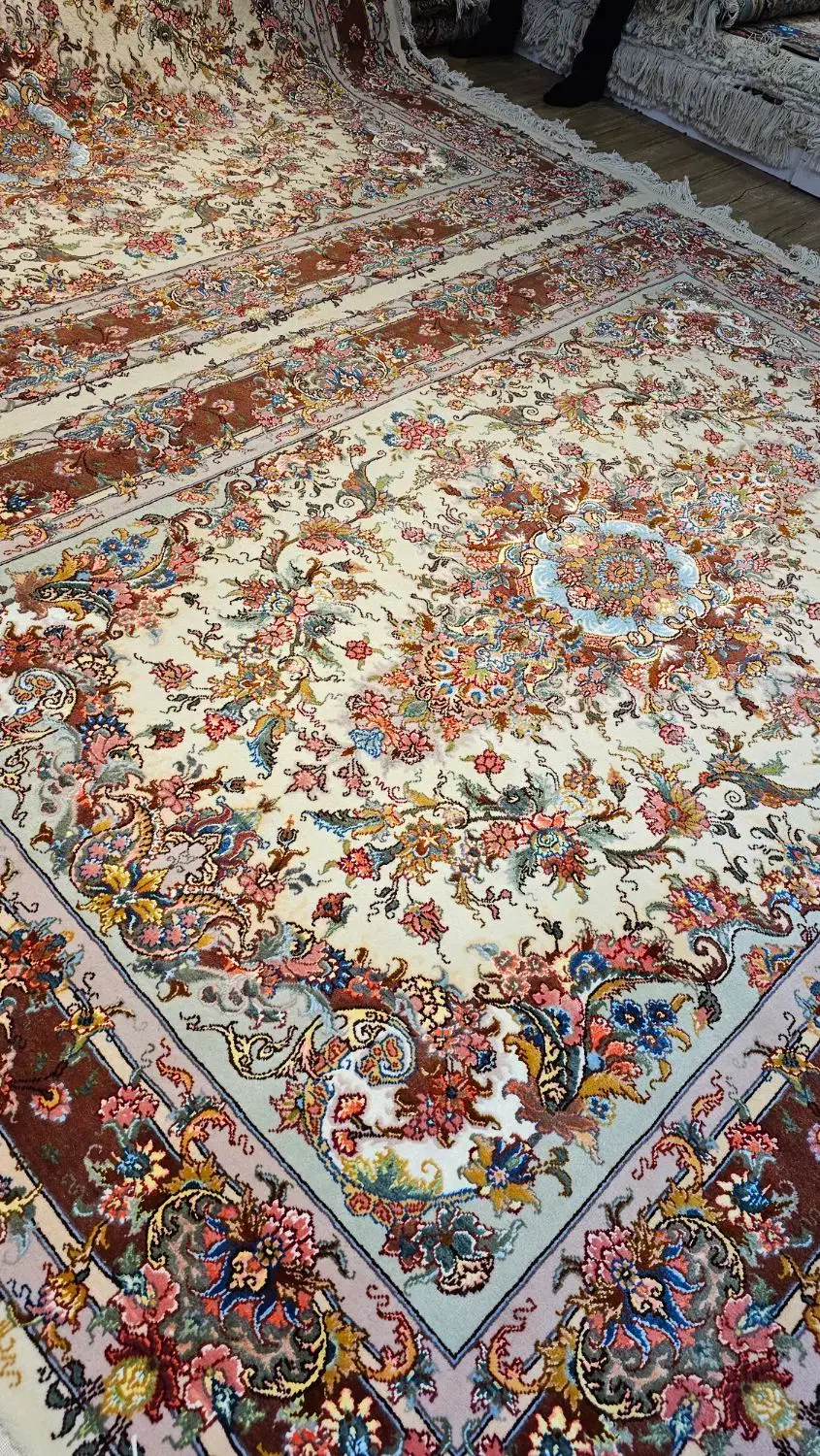 فرش دستباف خطیبی|فرش|تبریز, |دیوار