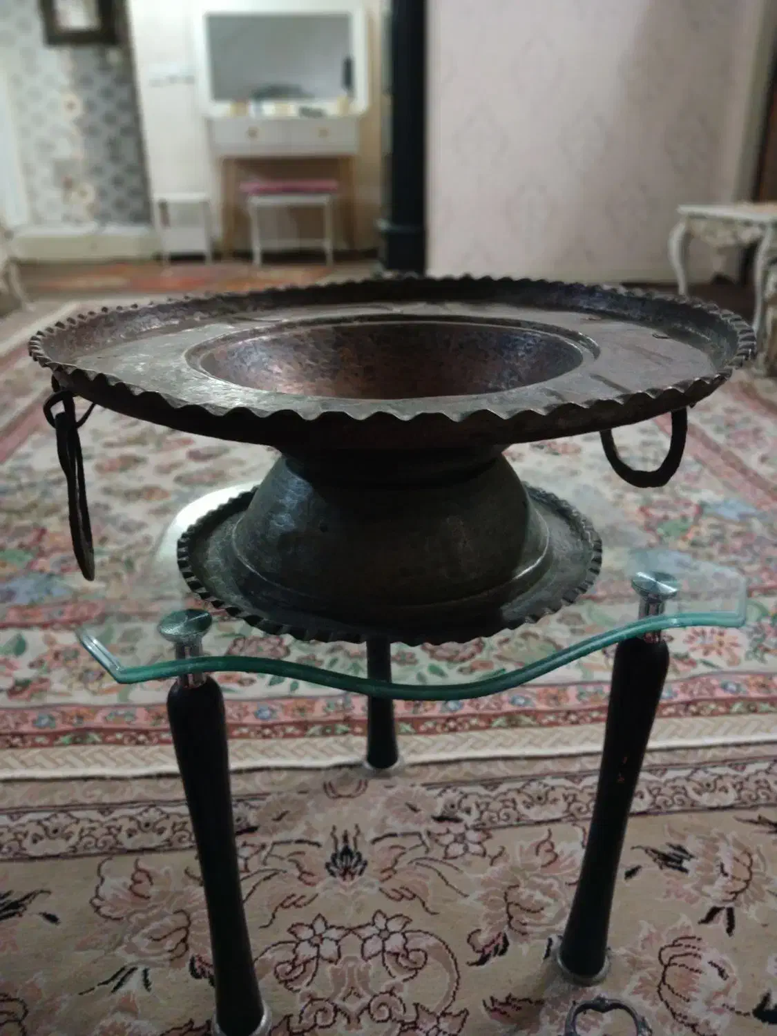 منقل رشتی قدیمی|کلکسیون اشیاء عتیقه|ری, فیروزآبادی|دیوار