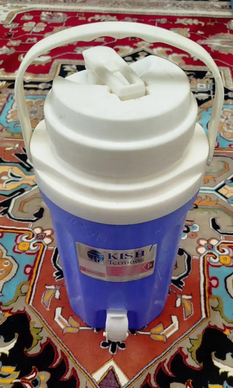 کلمن آب|ظروف نگهدارنده، پلاستیکی، یک‌بارمصرف|قم, شهر قائم|دیوار