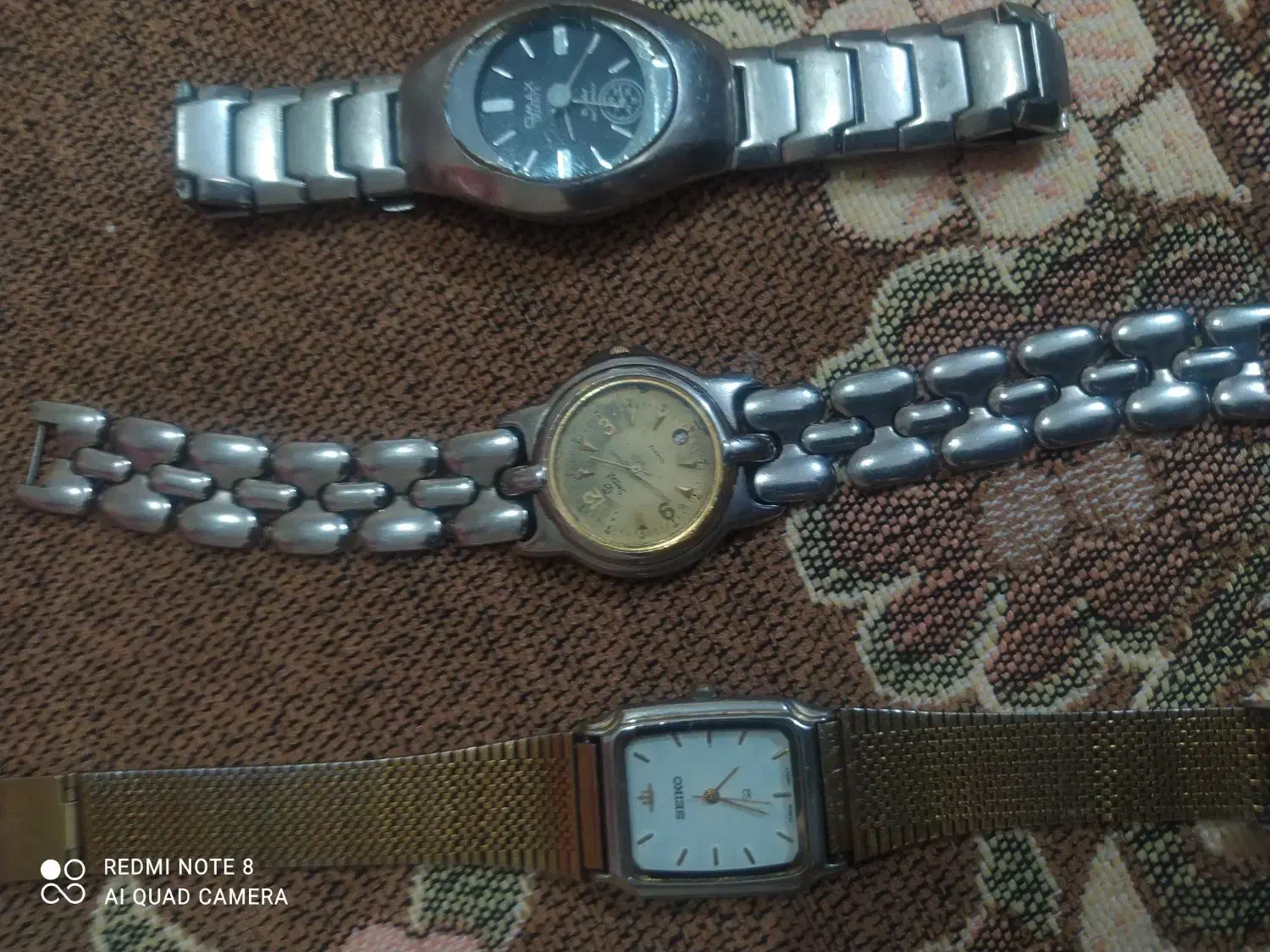 3عدد ساعت|ساعت|بروجرد, |دیوار