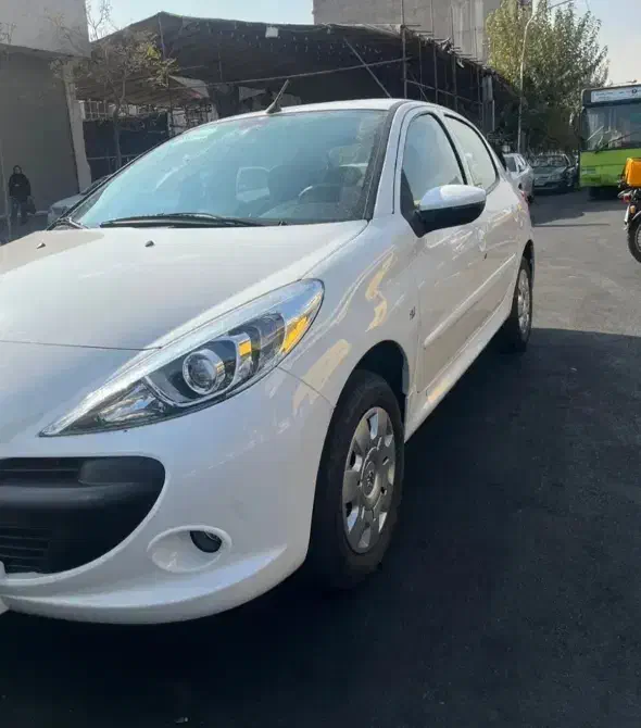 207 مدل 1404دنده هیدرولیک خشک زیر ق.ی.م.ت|خودرو سواری و وانت|تهران, شهید رجایی|دیوار