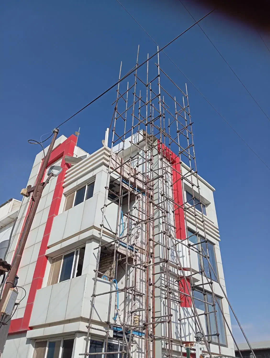 داربست بزرگ افرا|خدمات پیشه و مهارت|گلبهار, نوبهار|دیوار