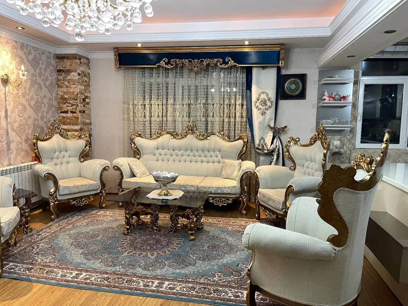 مبل و ناهار خوری|مبلمان خانگی و میز عسلی|تهران, صادقیه|دیوار