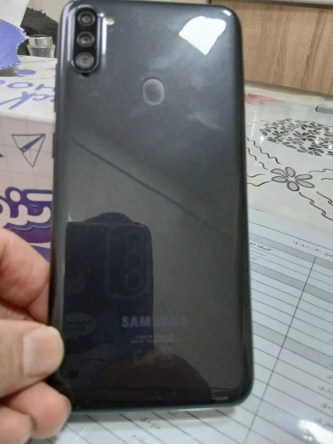 گوشی در حد نو میباشد|موبایل|تهران, ورزشگاه آزادی|دیوار