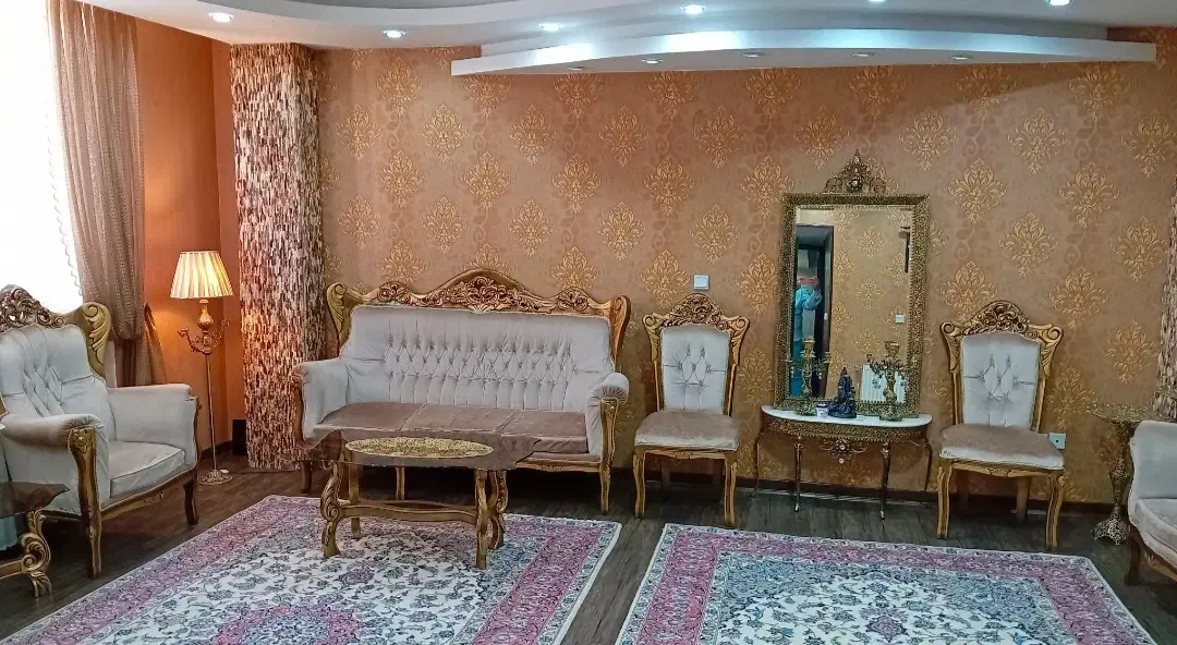 مبل استیل سلطنتی ۹ نفره|مبلمان خانگی و میز عسلی|شاهین‌شهر, فردوسی|دیوار