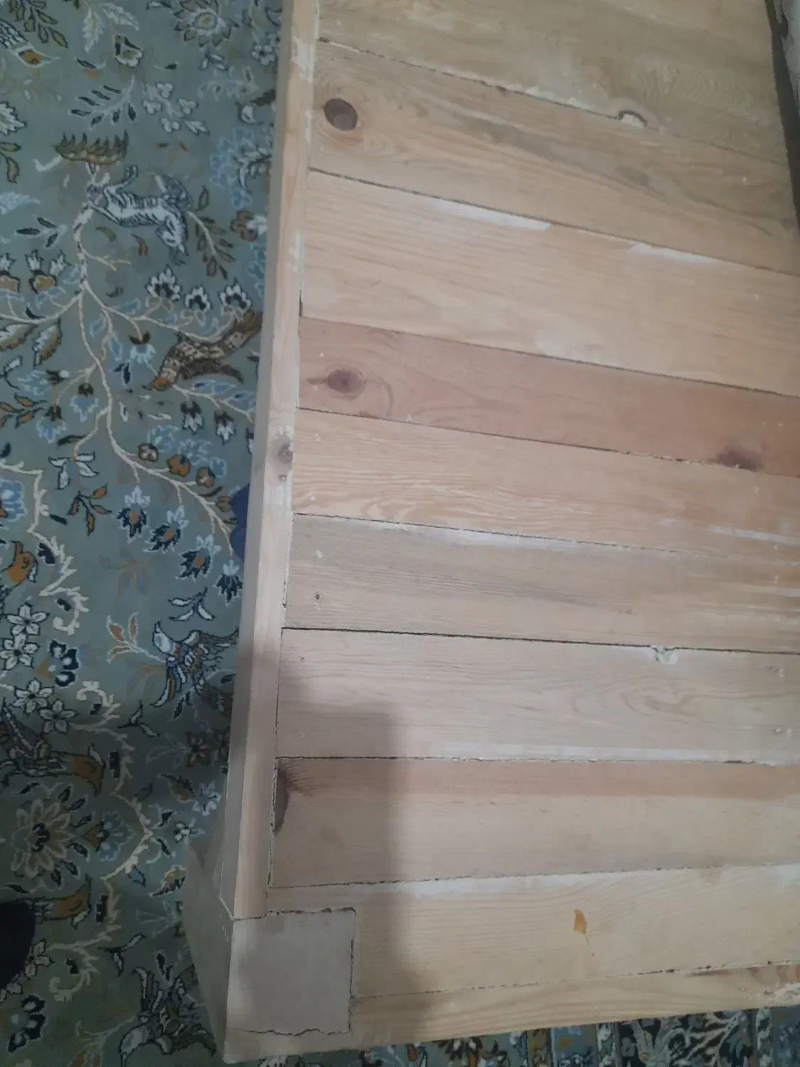 تخت چوبی سالم|تخت و سرویس خواب|گرمسار, |دیوار