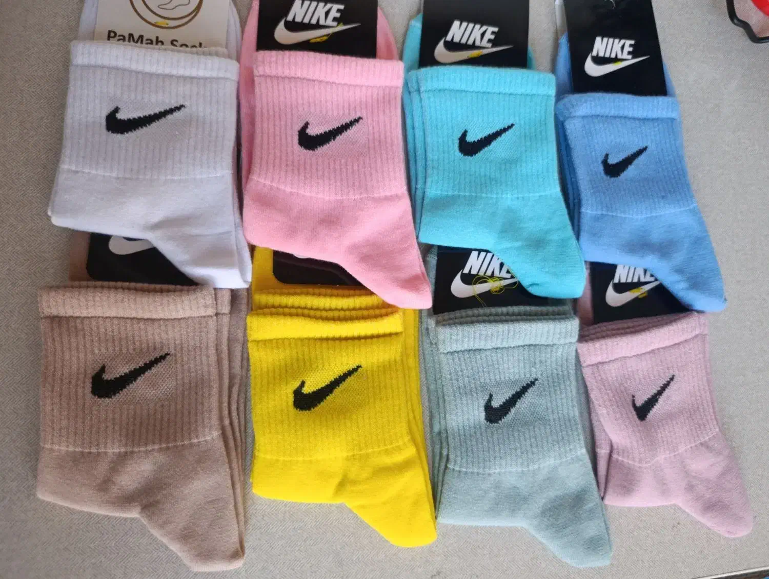 جوراب نایک و جوراب طرح باب اسفنجی و پاتریک|کیف، کفش، کمربند|قم, قم نو|دیوار