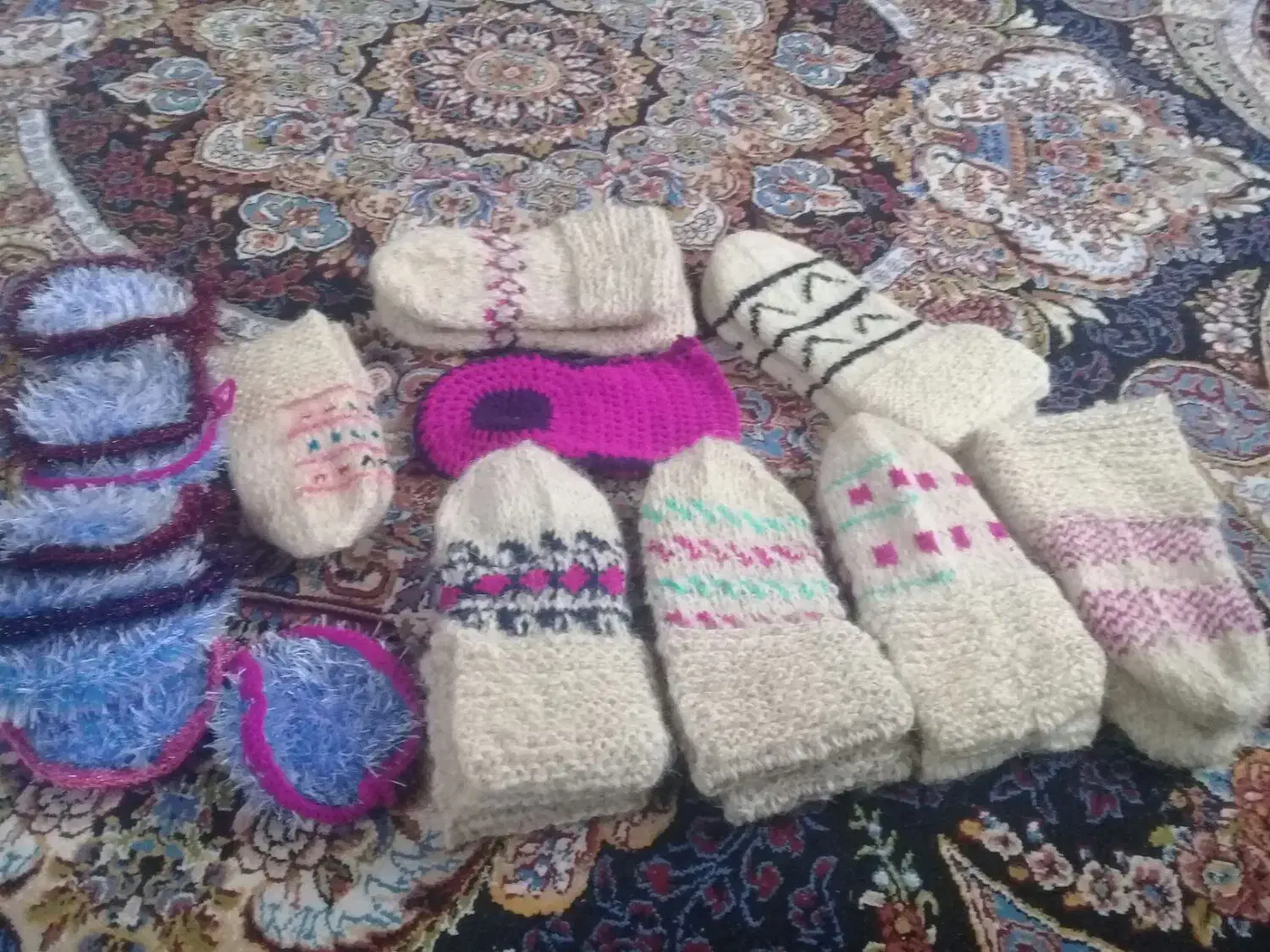 انواع گیوه دست گیره لیف اسگاج پیراهن و...|لوازم خیاطی و بافتنی|تالش, جوکندان|دیوار