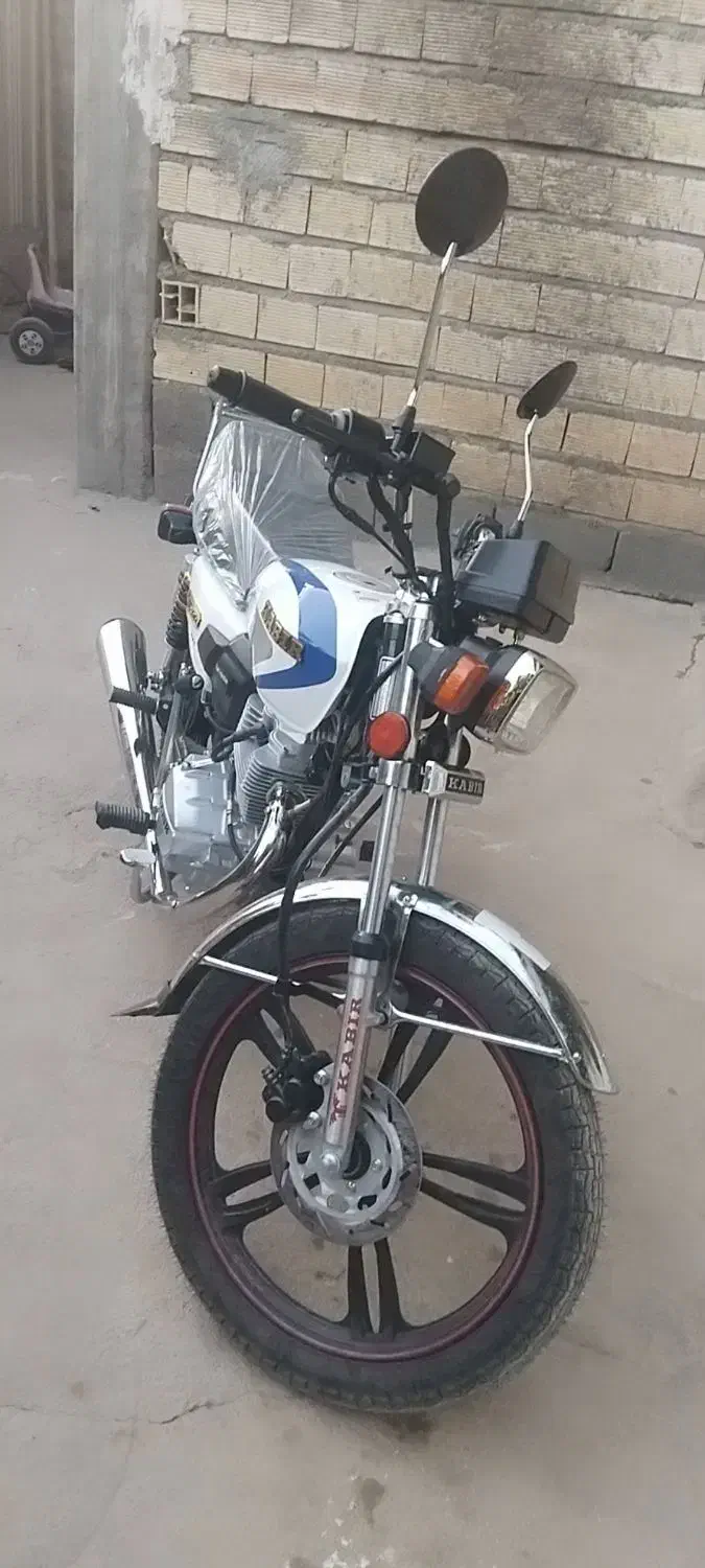 موتور 200،صفر|موتورسیکلت|لردگان, |دیوار