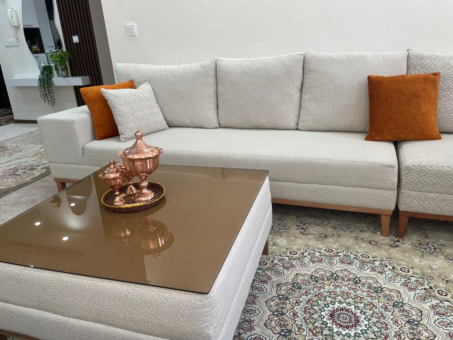 مبل ال  نو نو|مبلمان خانگی و میز عسلی|گلبهار, شهر جدید گلبهار|دیوار