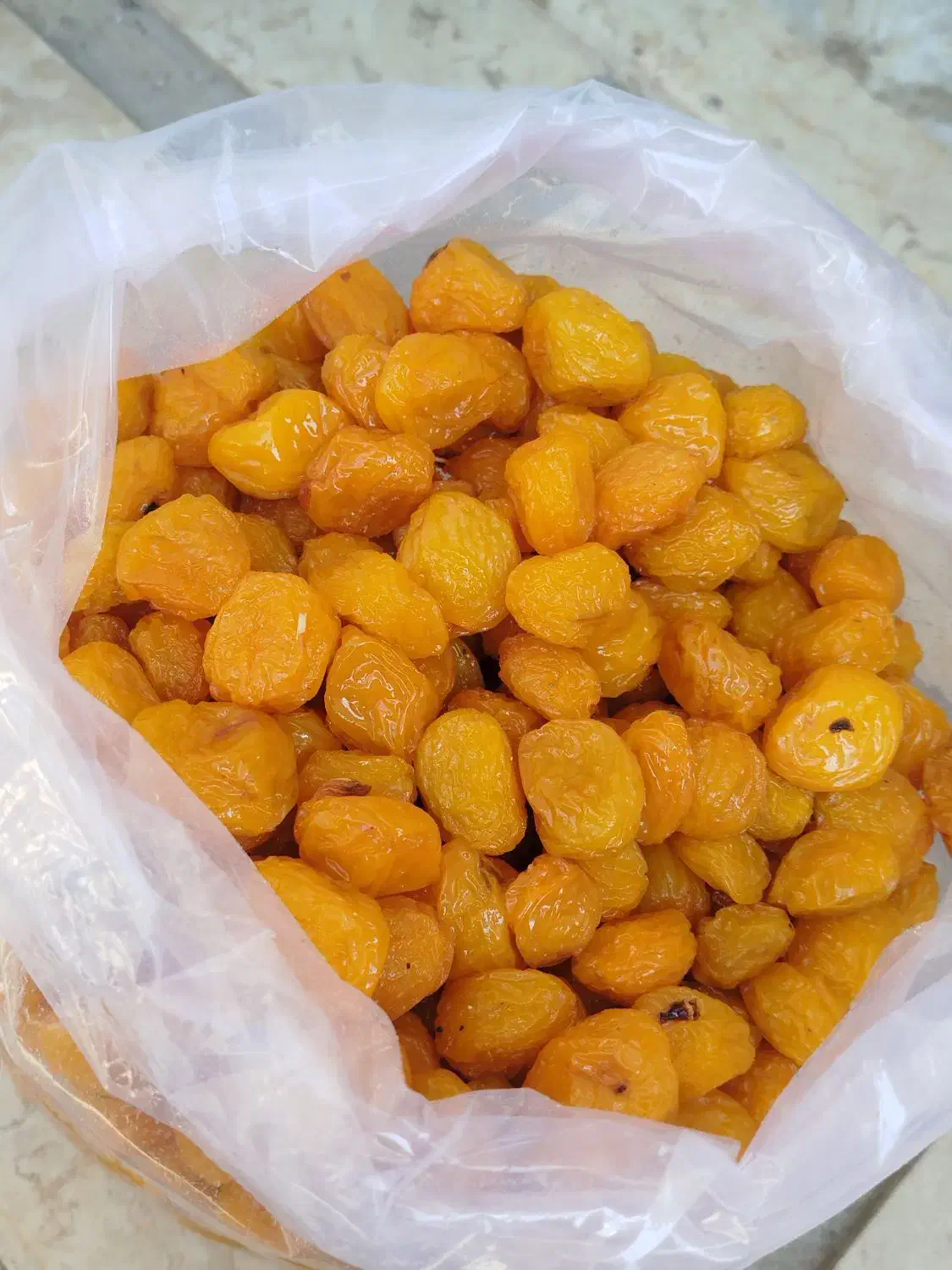 الوبخارا زرد و  مشکی درجه یک|خوردنی و آشامیدنی|شیراز, دشت چنار|دیوار