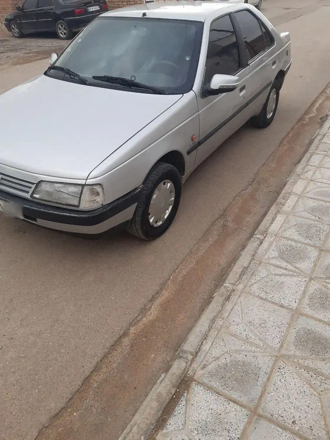 پژو۴۰۵کم کار در حدنو|خودرو سواری و وانت|قائن, |دیوار