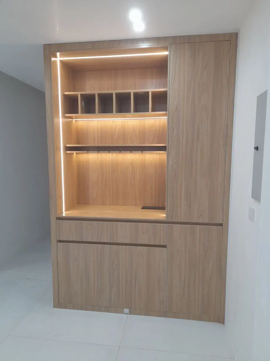 ساخت کابینت وکمددیواری|خدمات پیشه و مهارت|اهواز, اسلام آباد غربی|دیوار