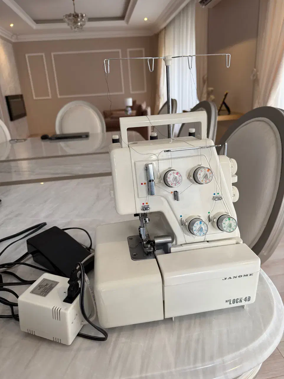 چرخ سردوز چهار نخ ژانومه مدل my lock4D استوک ژاپن|چرخ خیاطی و ریسندگی|گنبد کاووس, |دیوار