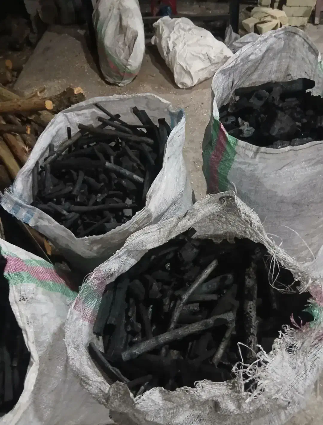 زغال کبابی|خوردنی و آشامیدنی|رشت, شهرک آیت الله منتظری|دیوار