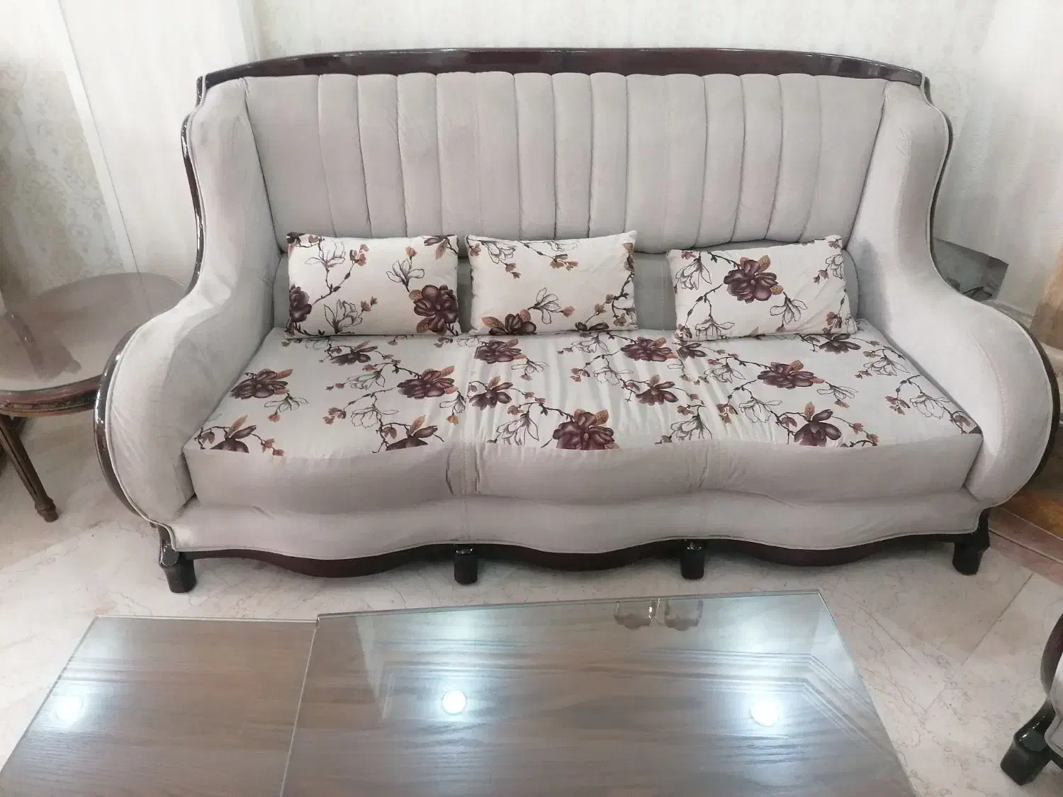 نیم ست ۵نفره با میزفروشی|مبلمان خانگی و میز عسلی|تهران, سازمان آب|دیوار