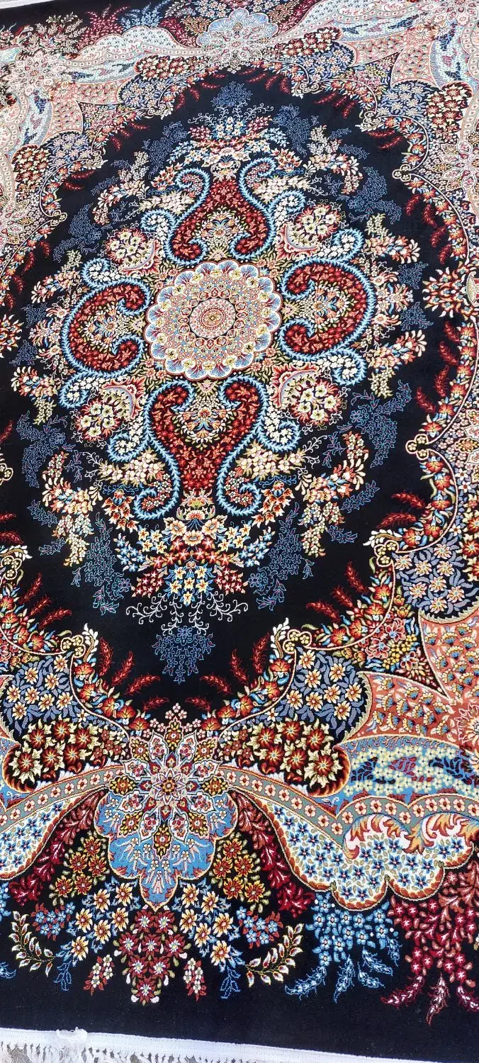 ۶تافرش ۶متری ویک دست پشتی ویک پادری|فرش|مریوان, |دیوار