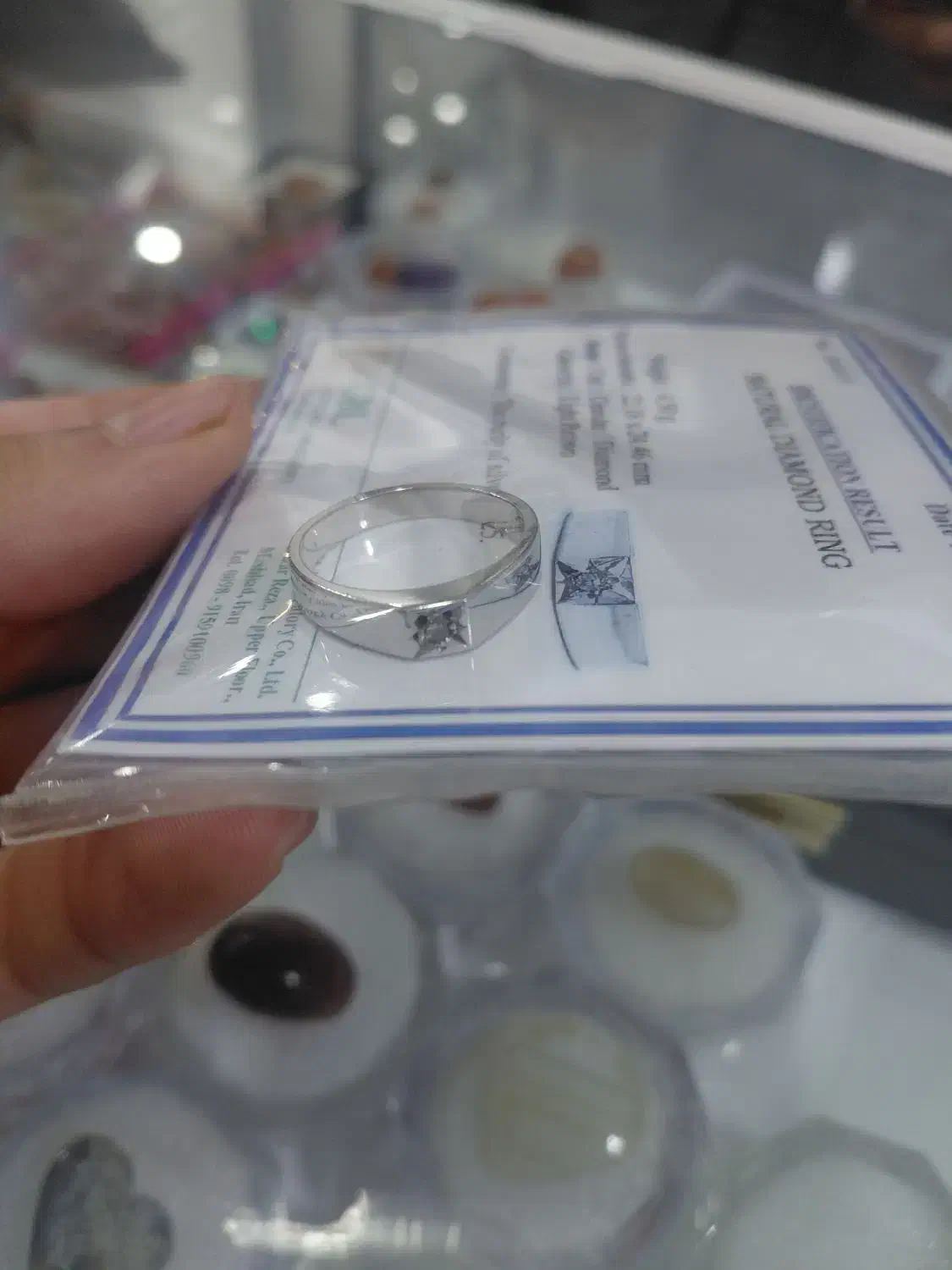 انگشتر الماس شناسنامه دار|جواهرات|اردبیل, |دیوار