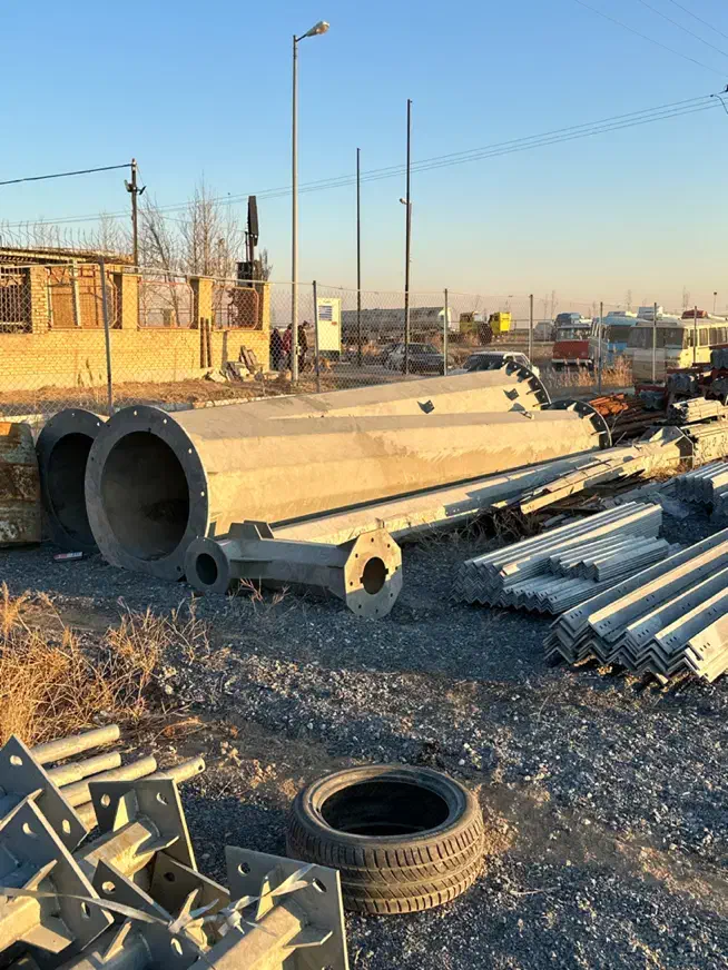 پایه پرچم و پروژکتور|عمده‌فروشی|تهران, طرشت|دیوار