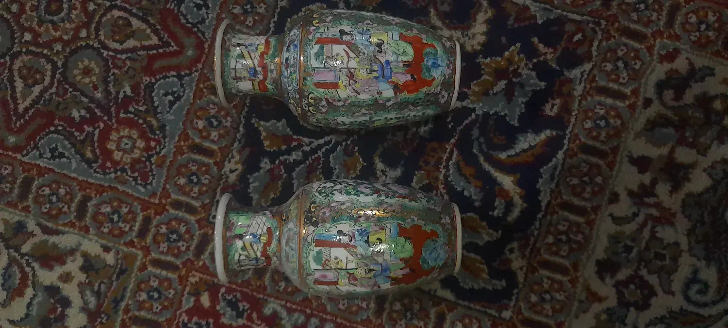 گلدان گل مرغی|کلکسیون اشیاء عتیقه|فولادشهر, فولادشهر|دیوار