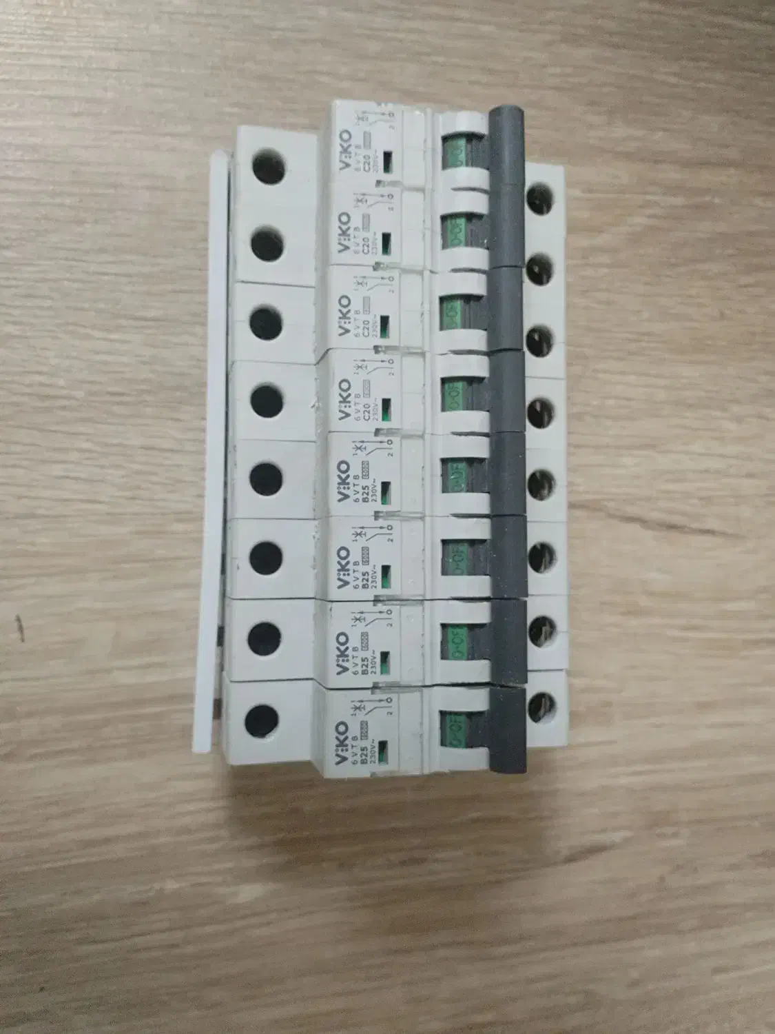 کلید مینیاتوری تکفاز|مصالح و تجهیزات ساختمان|تهران, ایران|دیوار