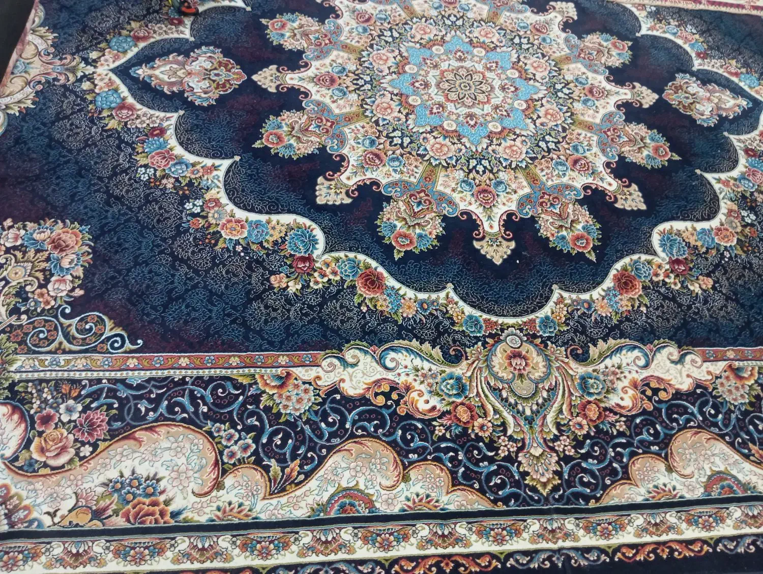 قالی 12متری|فرش|مشهد, اروند|دیوار