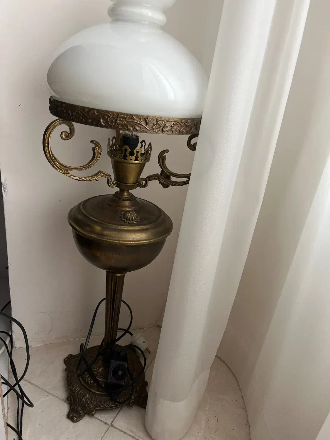 آباجور برنز|چراغ خواب و آباژور|قم, باجک دو|دیوار