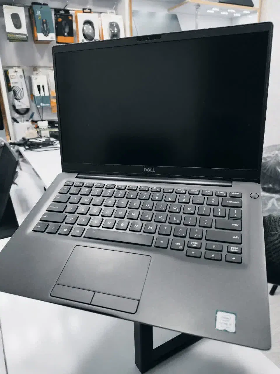 i7 لپتاپ خوشنام dell لتیتود 7400|رایانه همراه|قم, ارم|دیوار