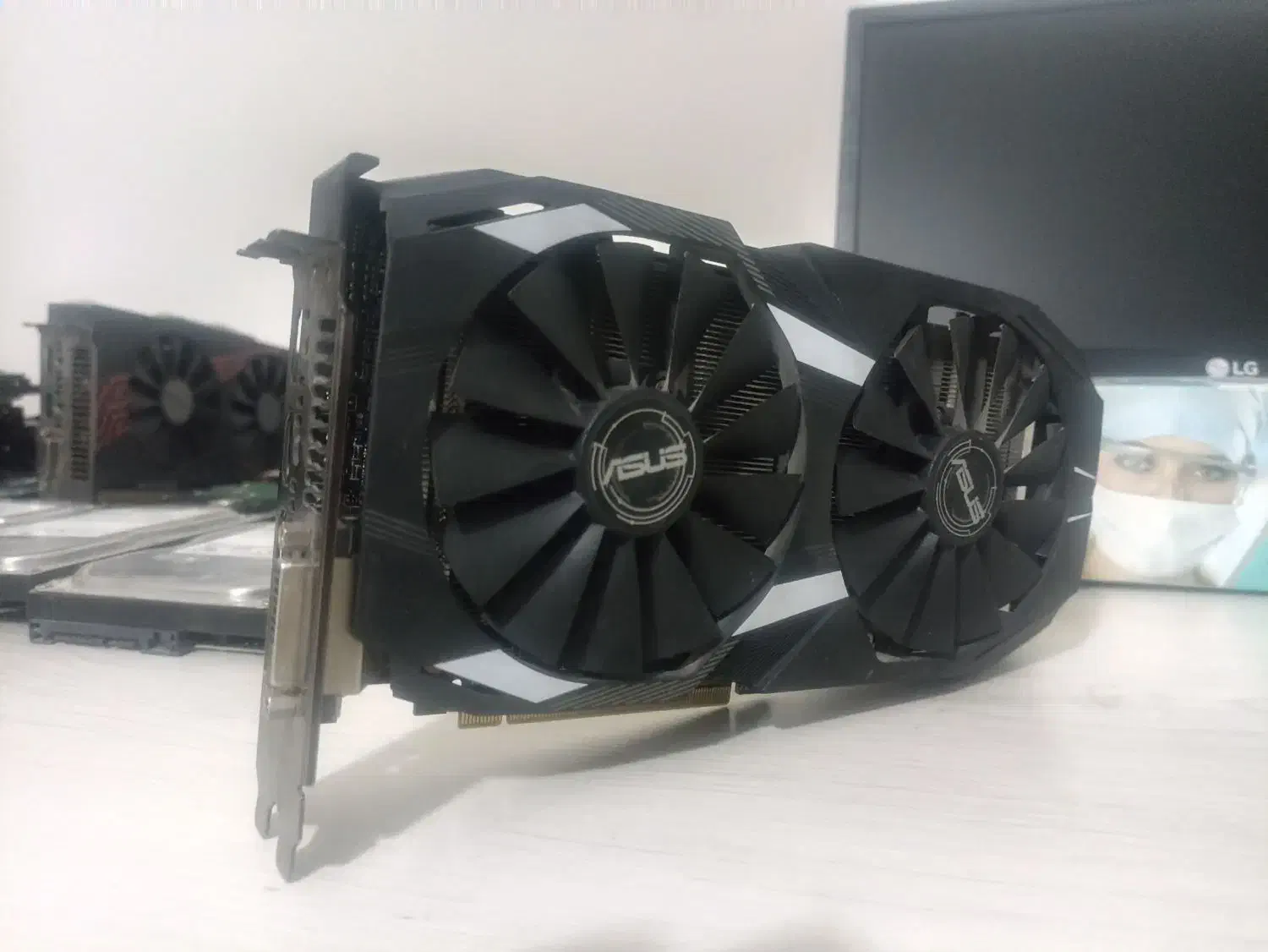 گرافیک 8 گیگ rx580|قطعات و لوازم جانبی رایانه|اندیشه, اندیشه فاز ۴|دیوار