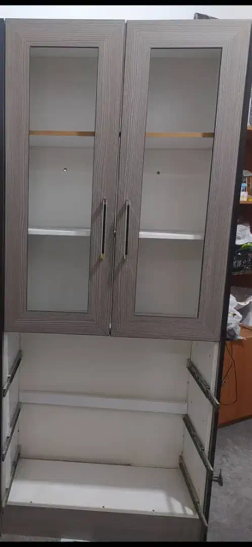 کمدام دی اف درحد|جاکفشی، کمد، دراور|خرم‌آباد, |دیوار