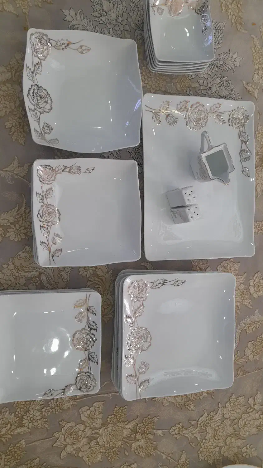 سرویس چینی ۳۰ پارچه|ظروف سرو و پذیرایی|دماوند, مسکن مهر گیلاوند|دیوار