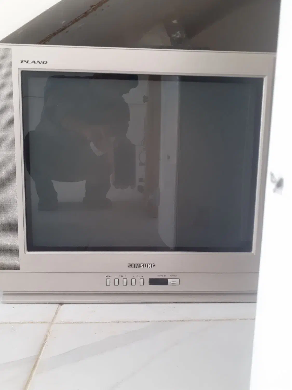 تلویزیون|تلویزیون و پروژکتور|بروجرد, |دیوار