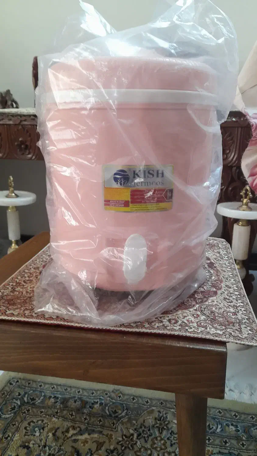 کلمن نو|ظروف نگهدارنده، پلاستیکی، یکبارمصرف|اصفهان, درب کوشک|دیوار