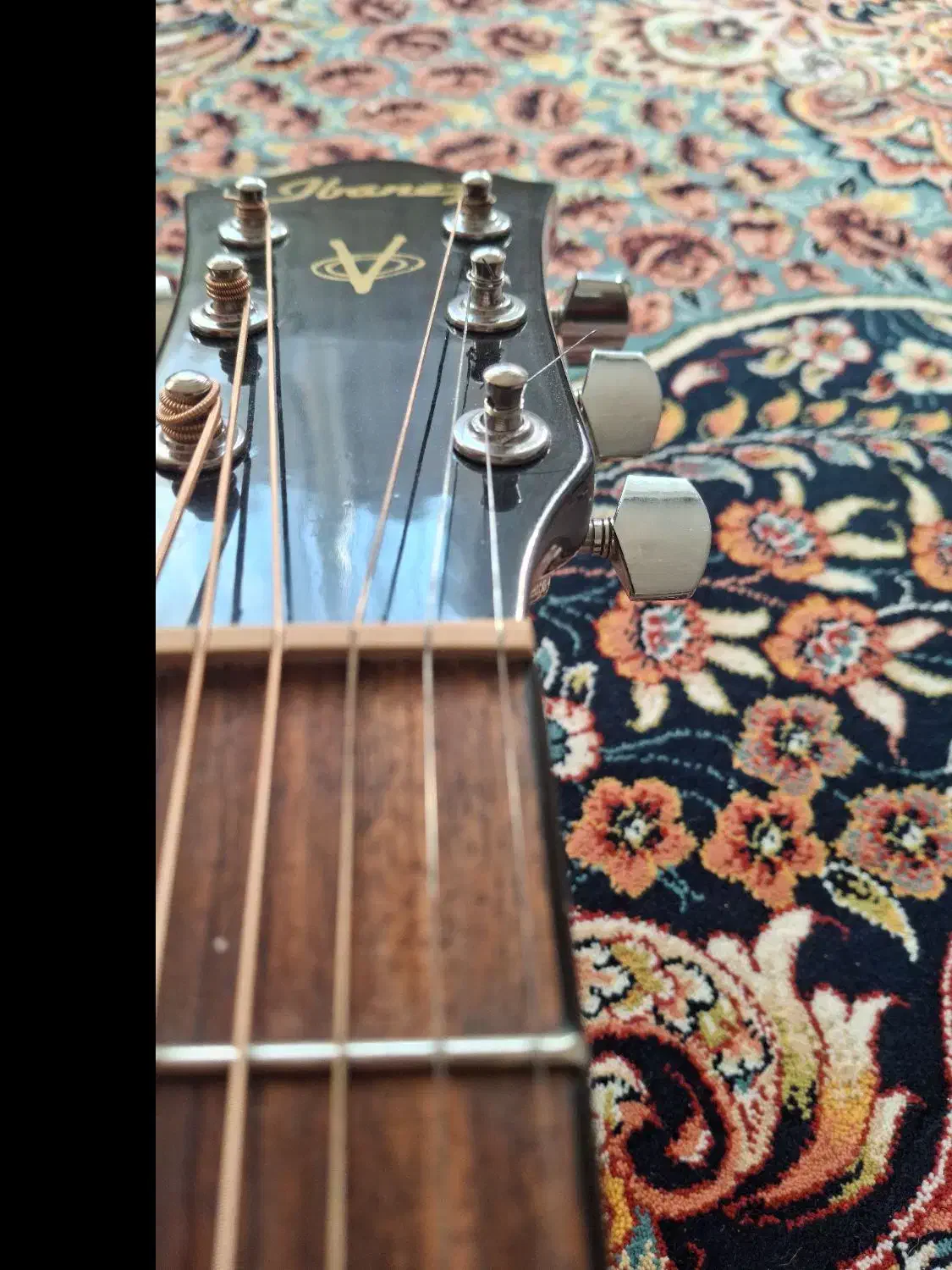 گیتار اکوستیک ibanez|گیتار، بیس، امپلیفایر|نجف‌آباد, امام خمینی|دیوار