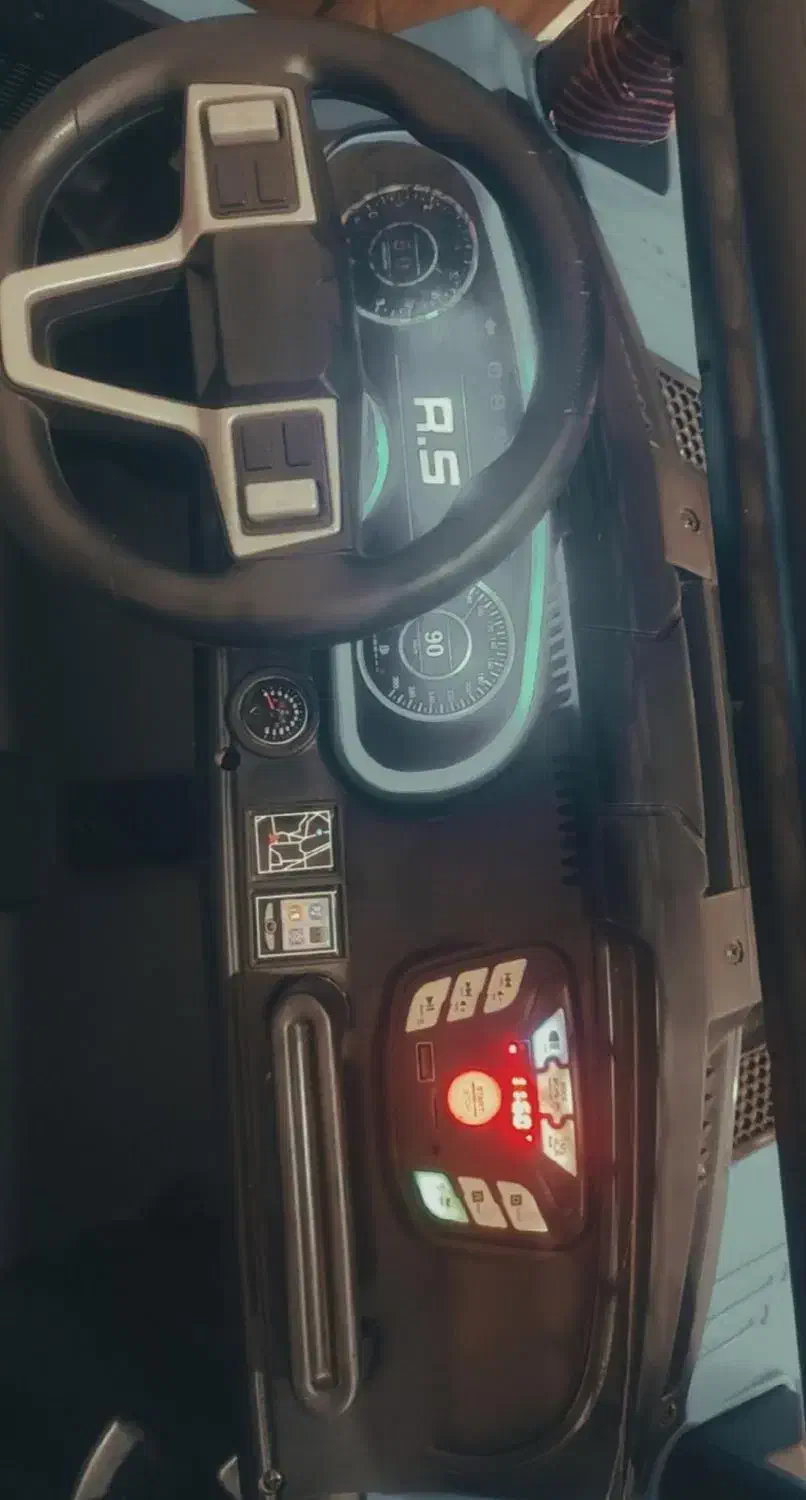 ماشین شارژی|اسباب‌بازی بچه|جیرفت, |دیوار