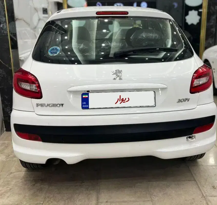 207 مدل 1403 در حد خشک زاپاس زیرش نرفته.نقد قساط|خودرو سواری و وانت|تبریز, |دیوار